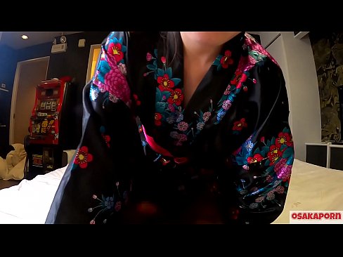 ❤️ ځوان cosplay نجلۍ په یوه آس او په یوه blowjob کې د squirt سره orgasm ته جنس خوښوي. اسيايي نجلۍ چې ويښتان لرونکې بلۍ او ښکلې سينه يې په دوديز جاپاني لباس کې په شوقيه ويډيو کې د مشت زنی ښکارندویي کوي. ساکورا 3 اوساکاپورن. ❌ ❤